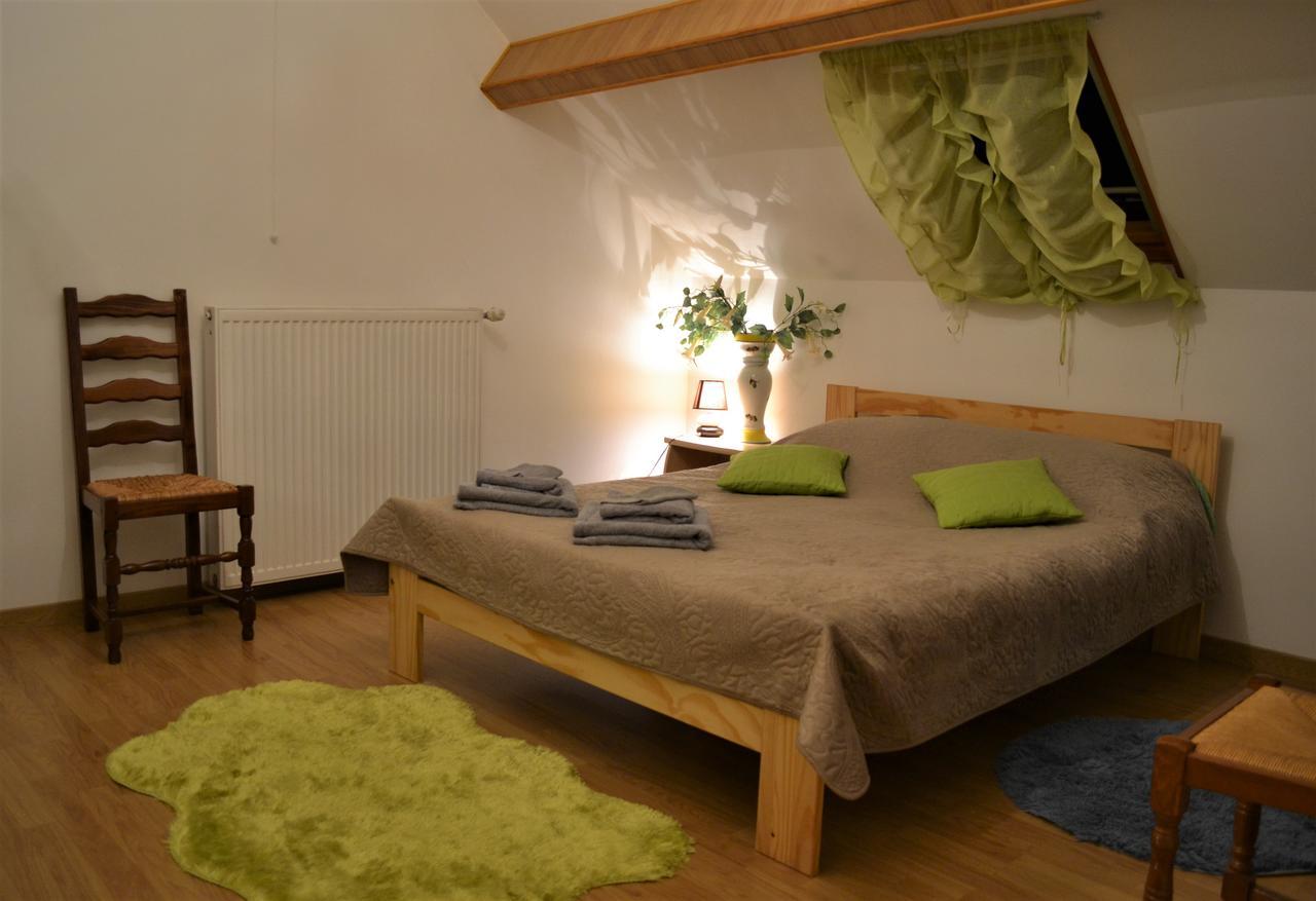 Chambre D'Hotes Lidia Autun Esterno foto